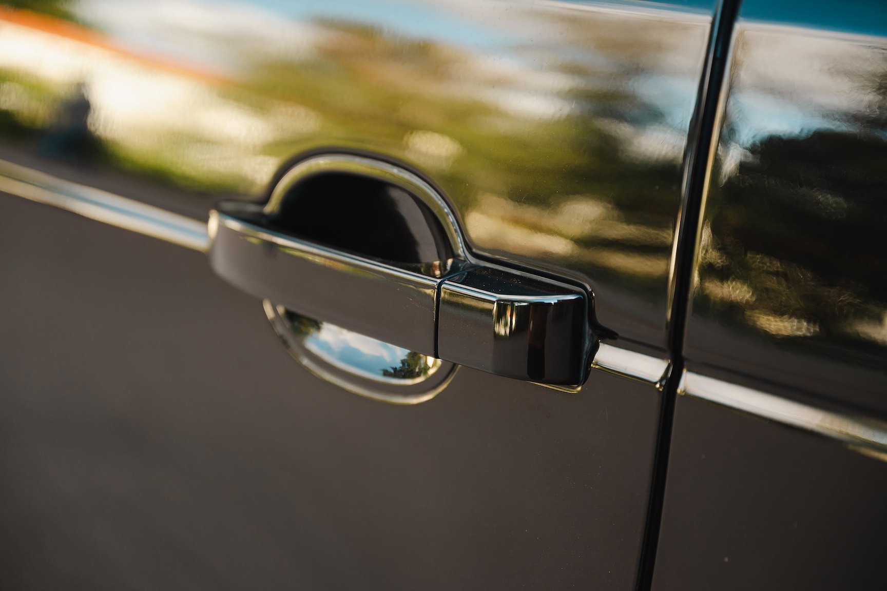 Exterior image of 2012 Range Rover 4.4 TDV8 Westminster 