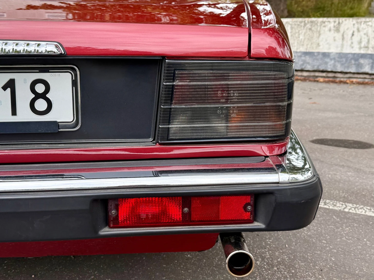 Aussenfoto 1988 Daimler Six (28)
