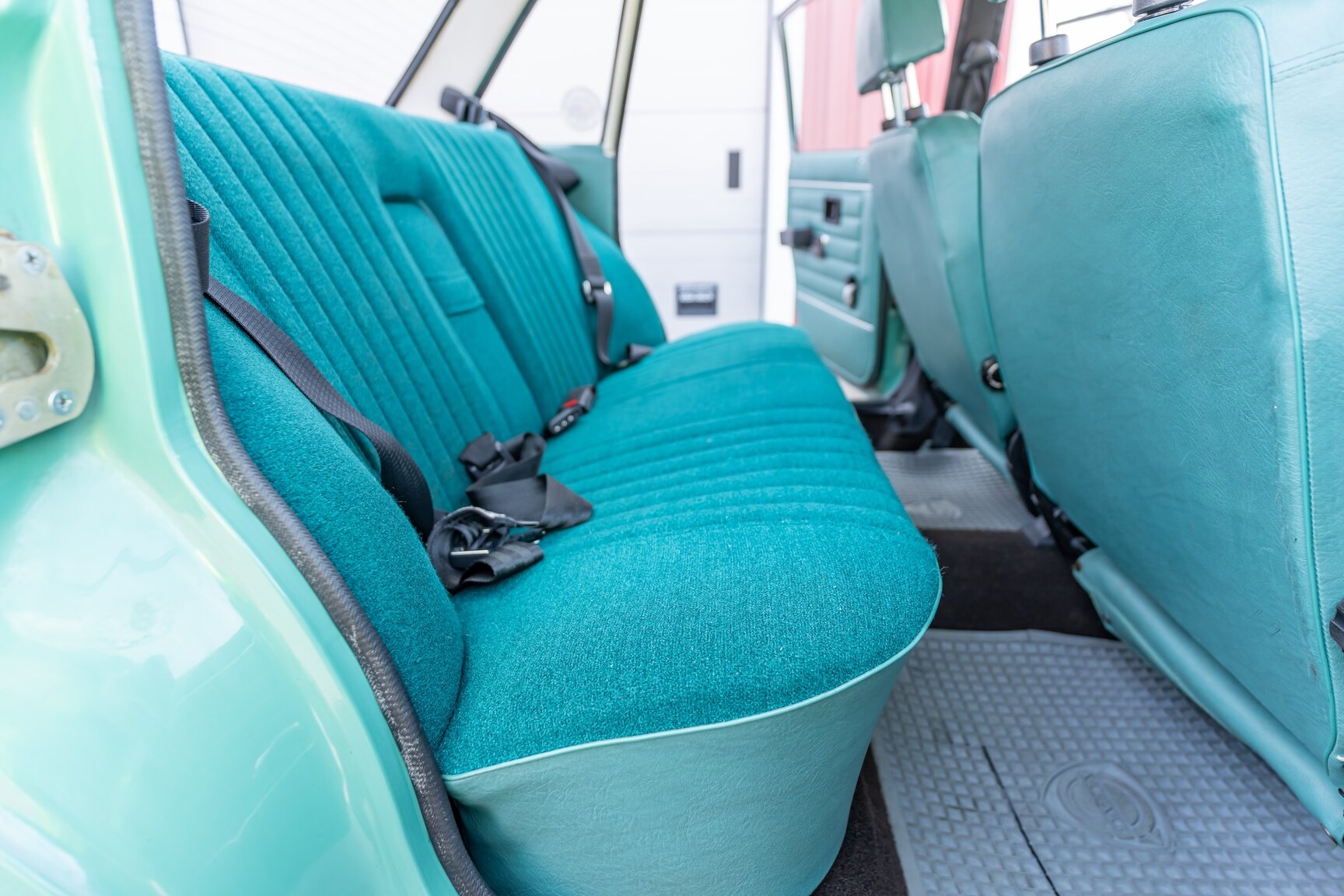 Innenraumfoto von 1973 Volvo 144 (26)