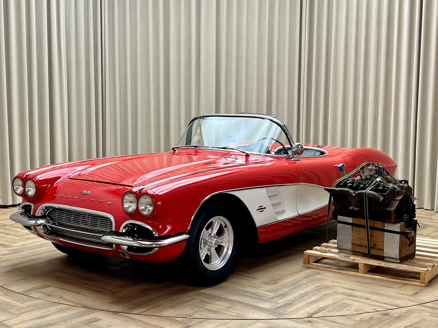 Exterior image of 1960 Chevrolet Corvette C1