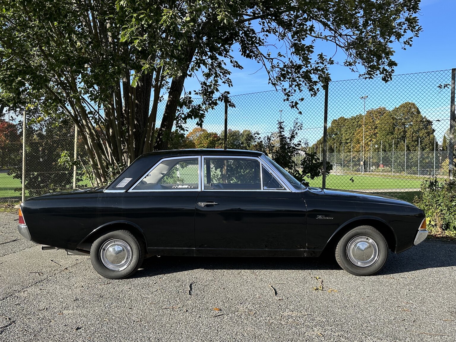 Aussenfoto 1965 Ford Taunus 17M (55)