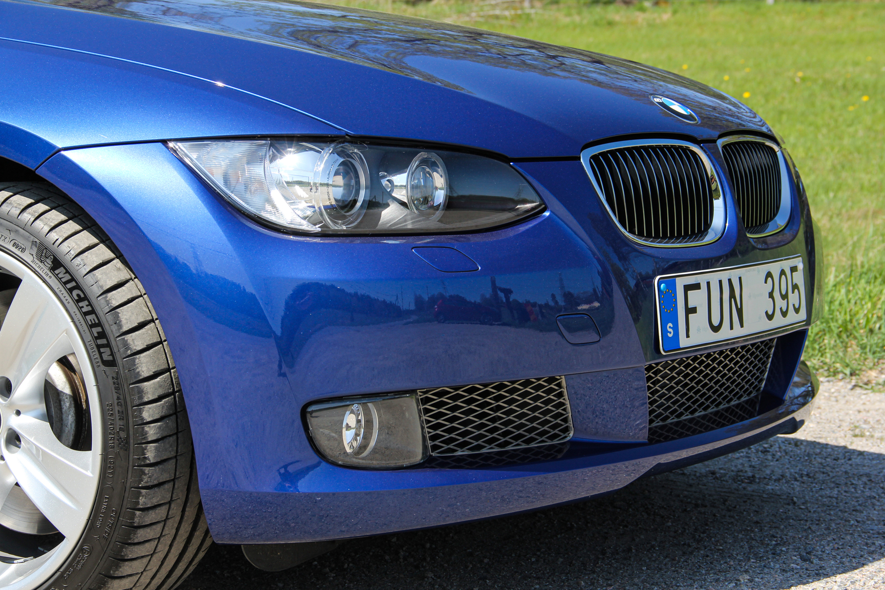 Aussenfoto 2007 BMW 335i Cabriolet (44)