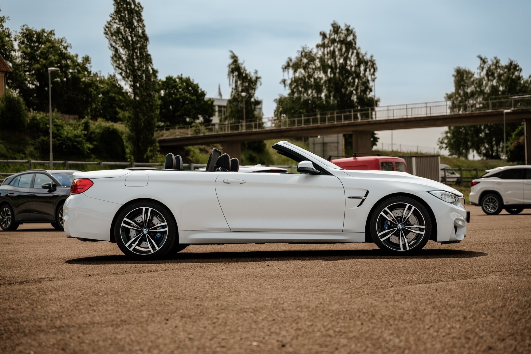 Exterior image of 2015 BMW M4 Cabriolet
