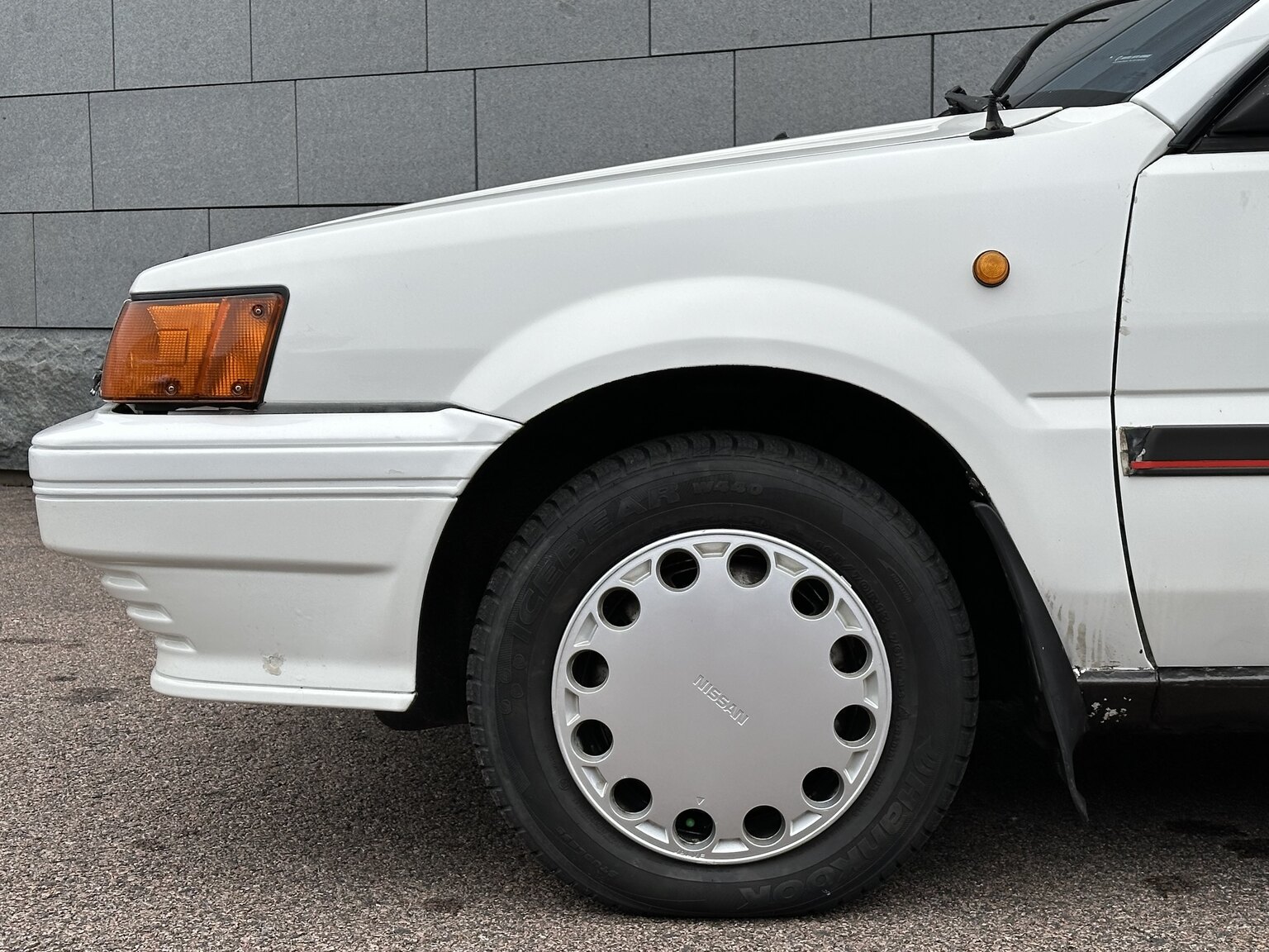 Aussenfoto 1988 Nissan Sunny (6)