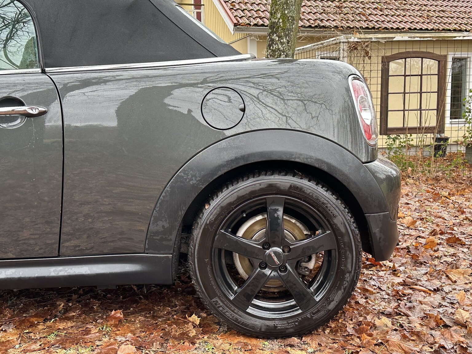 Exteriörbild på 2012 Mini Cooper SD Roadster (27)