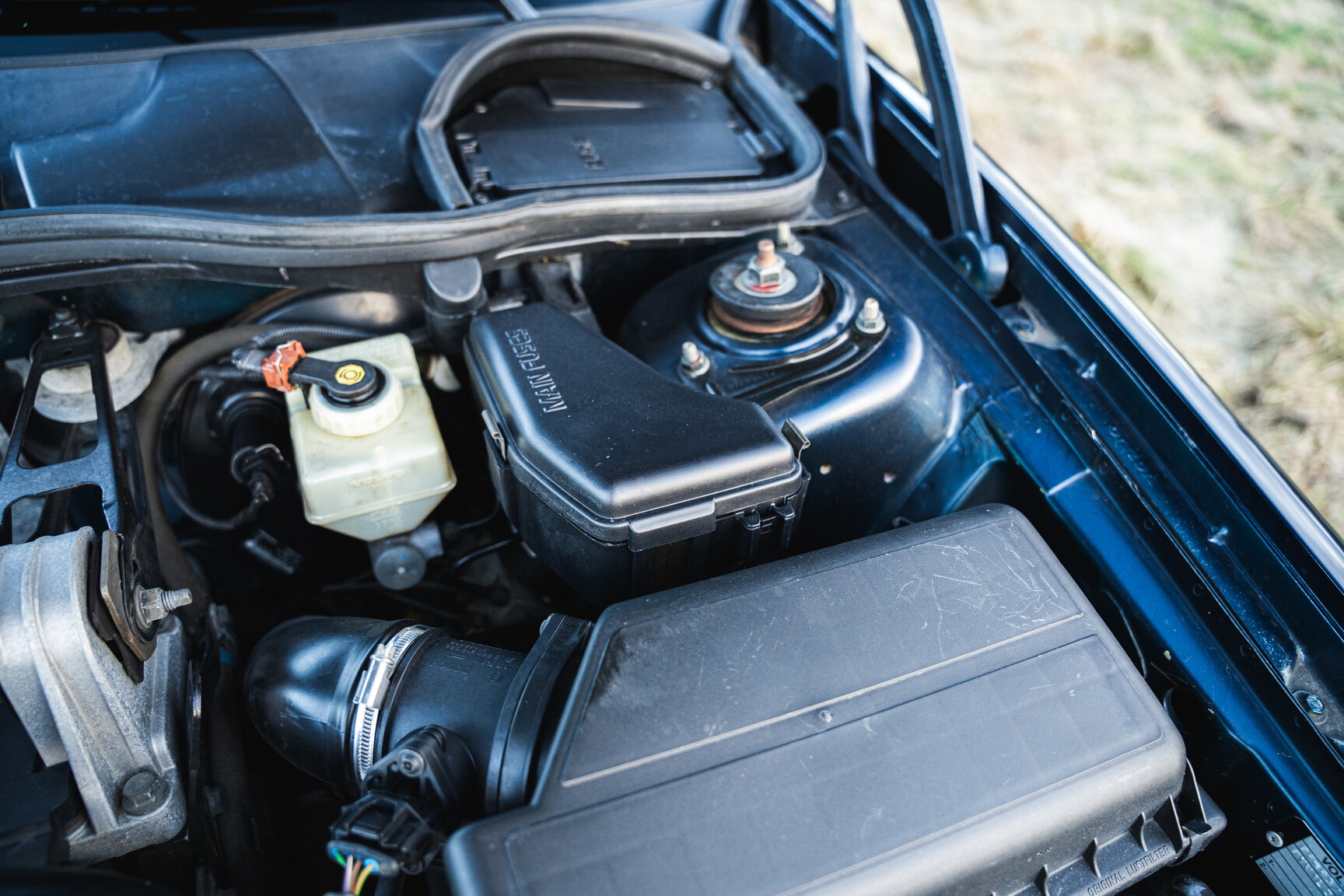 Image of 2000 Volvo V70 XC mechanics