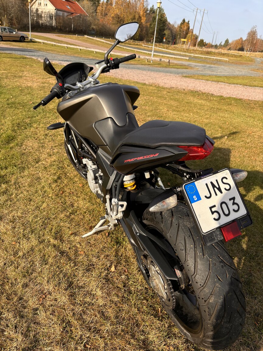 Exterior image of 2014 MV Agusta Brutale 675