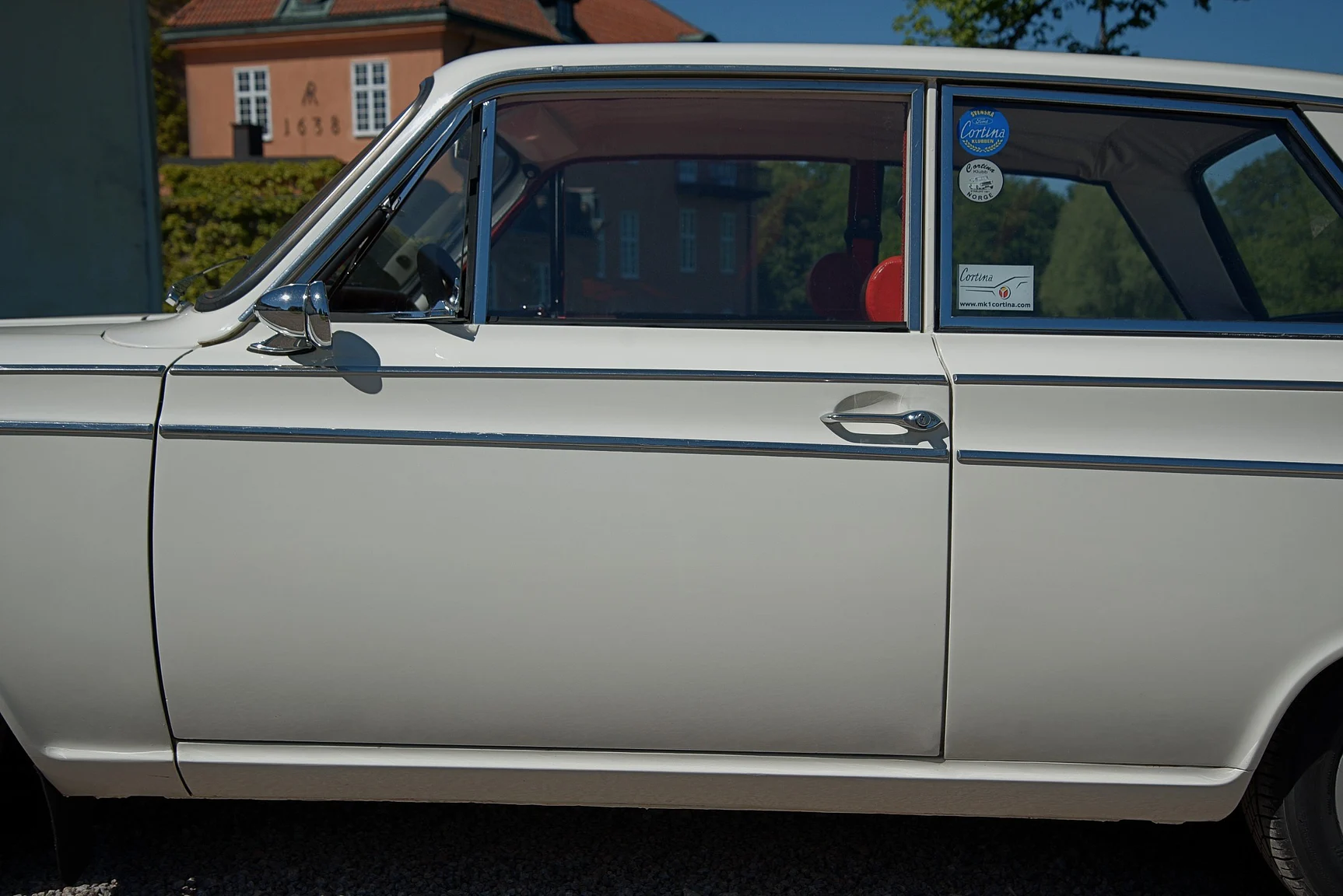 Exteriörbild på 1966 Ford  Cortina GT (25)