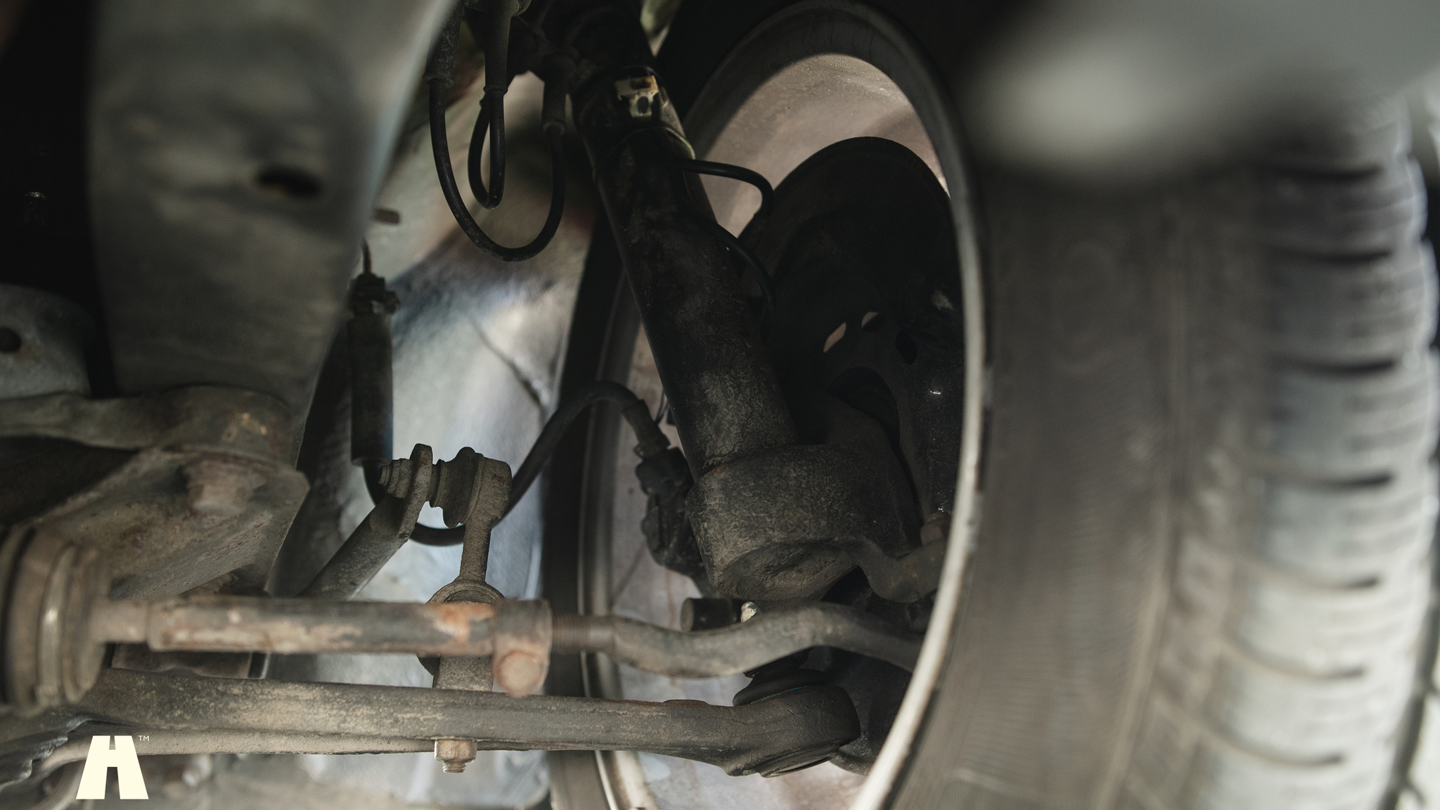 Image of 1990 BMW 320i Cabrio mechanics