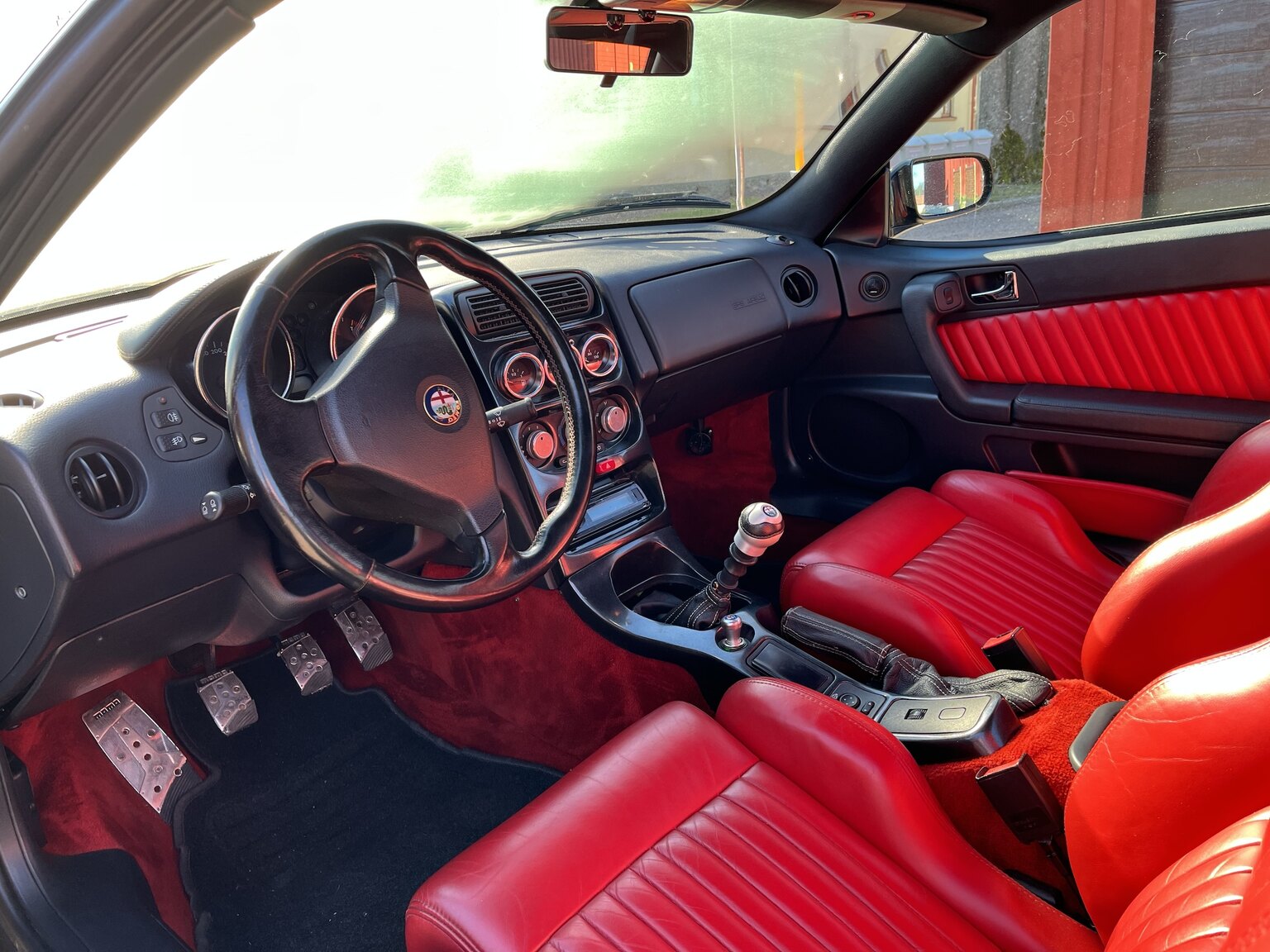 Interiörbild 1998 Alfa Romeo GTV