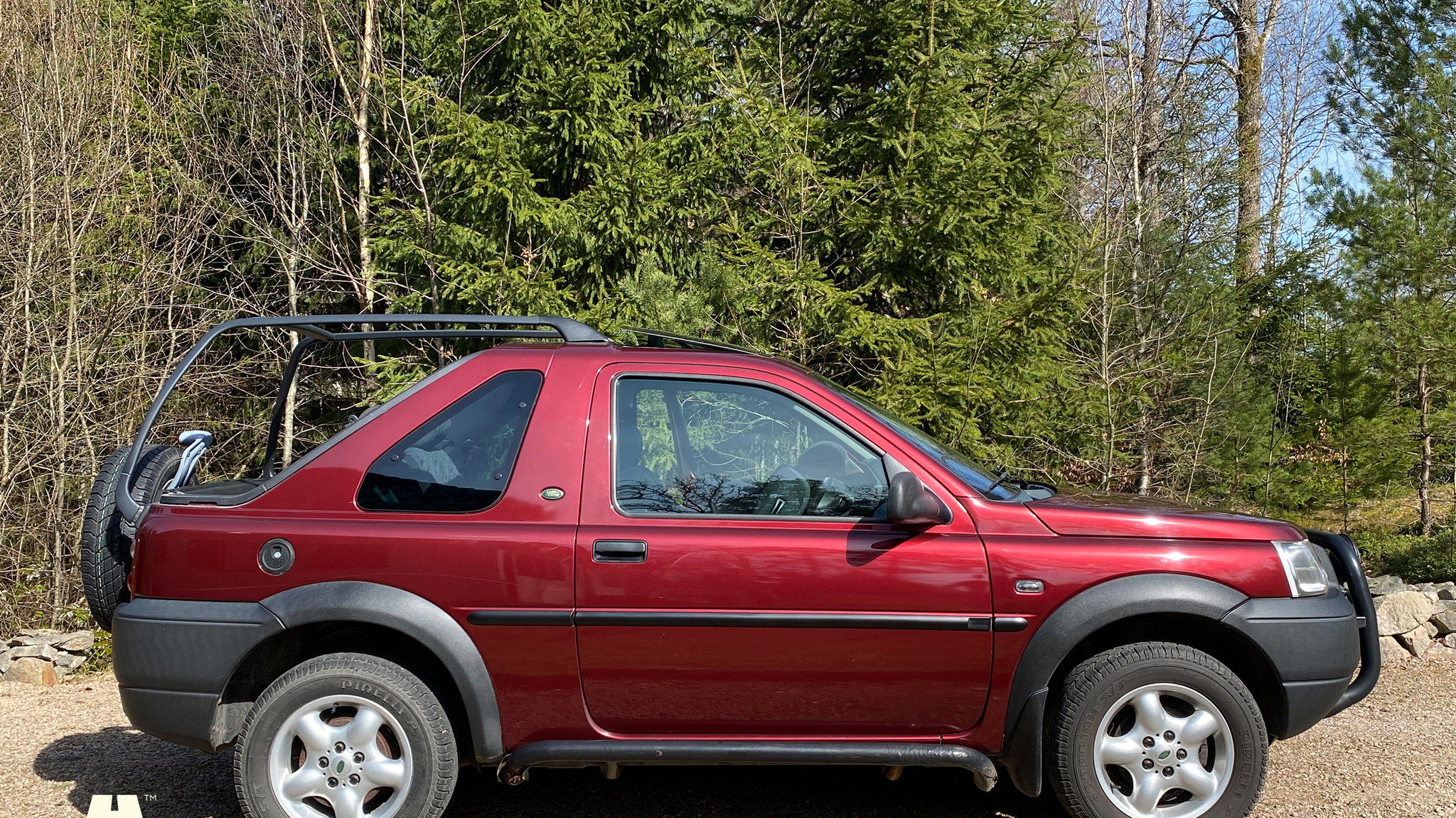Exterior image of 2002 Land Rover Freelander TD4 3d