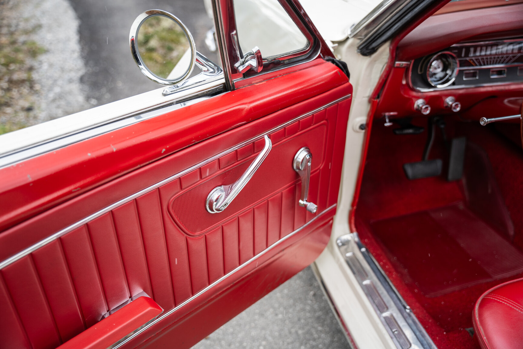 Innenraumfoto von 1965 Ford Mustang Cabriolet (10)