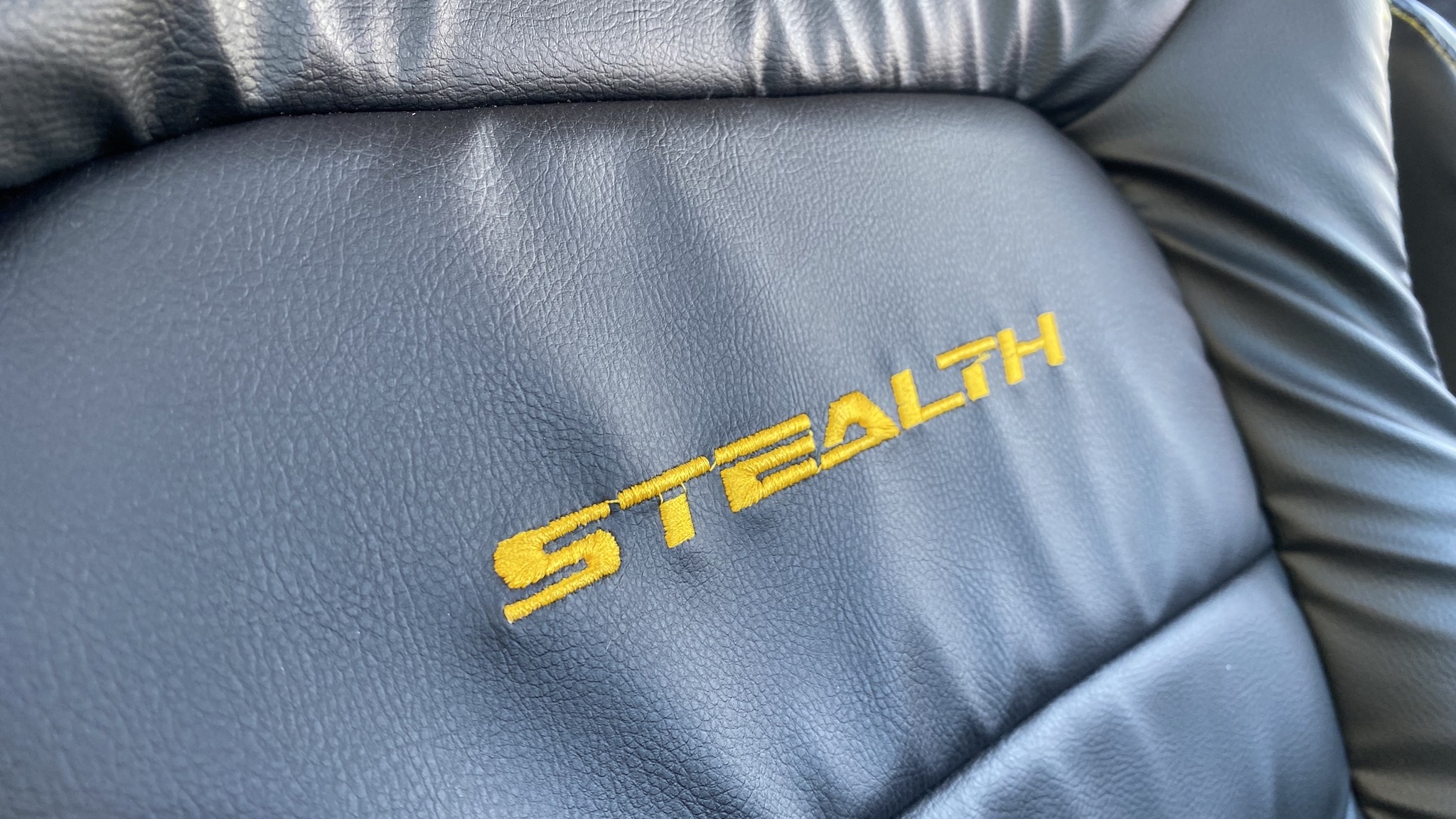 Interior image of 1992 Dodge Stealth (25)