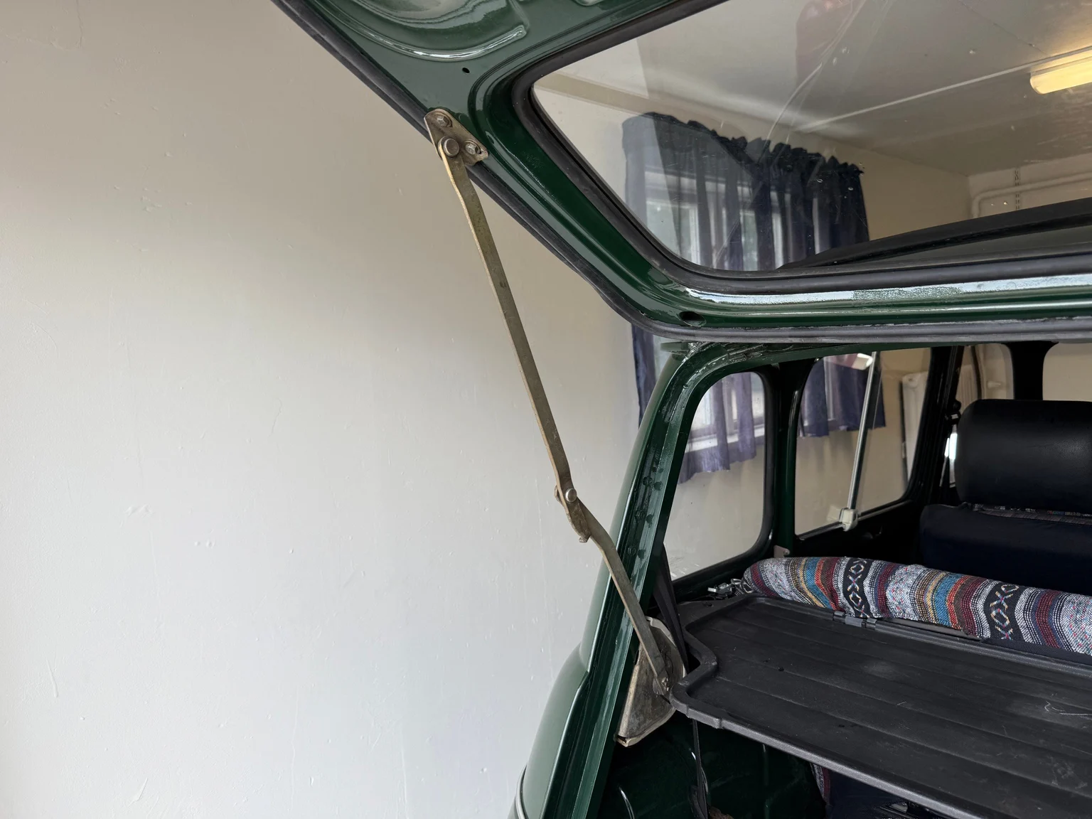 Interiörbild 1970 Renault 4 (67)