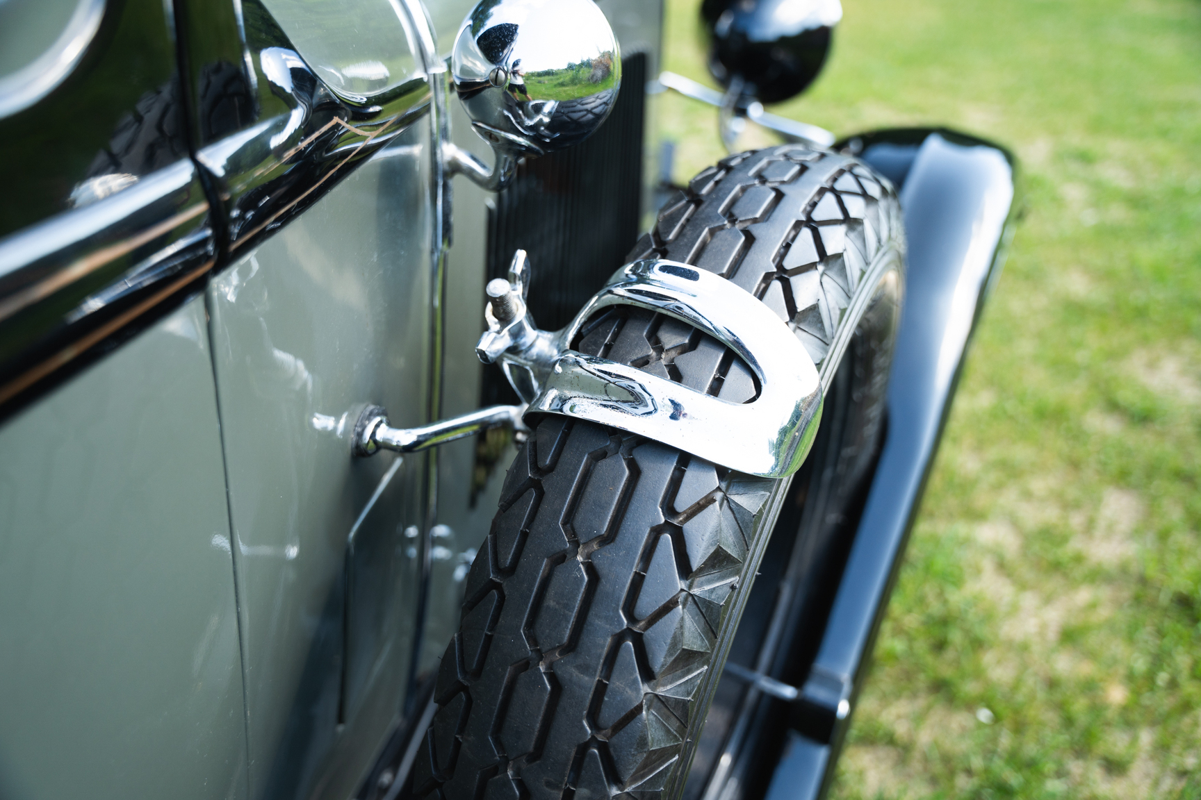 Exteriörbild på 1929 Dodge Brother Six