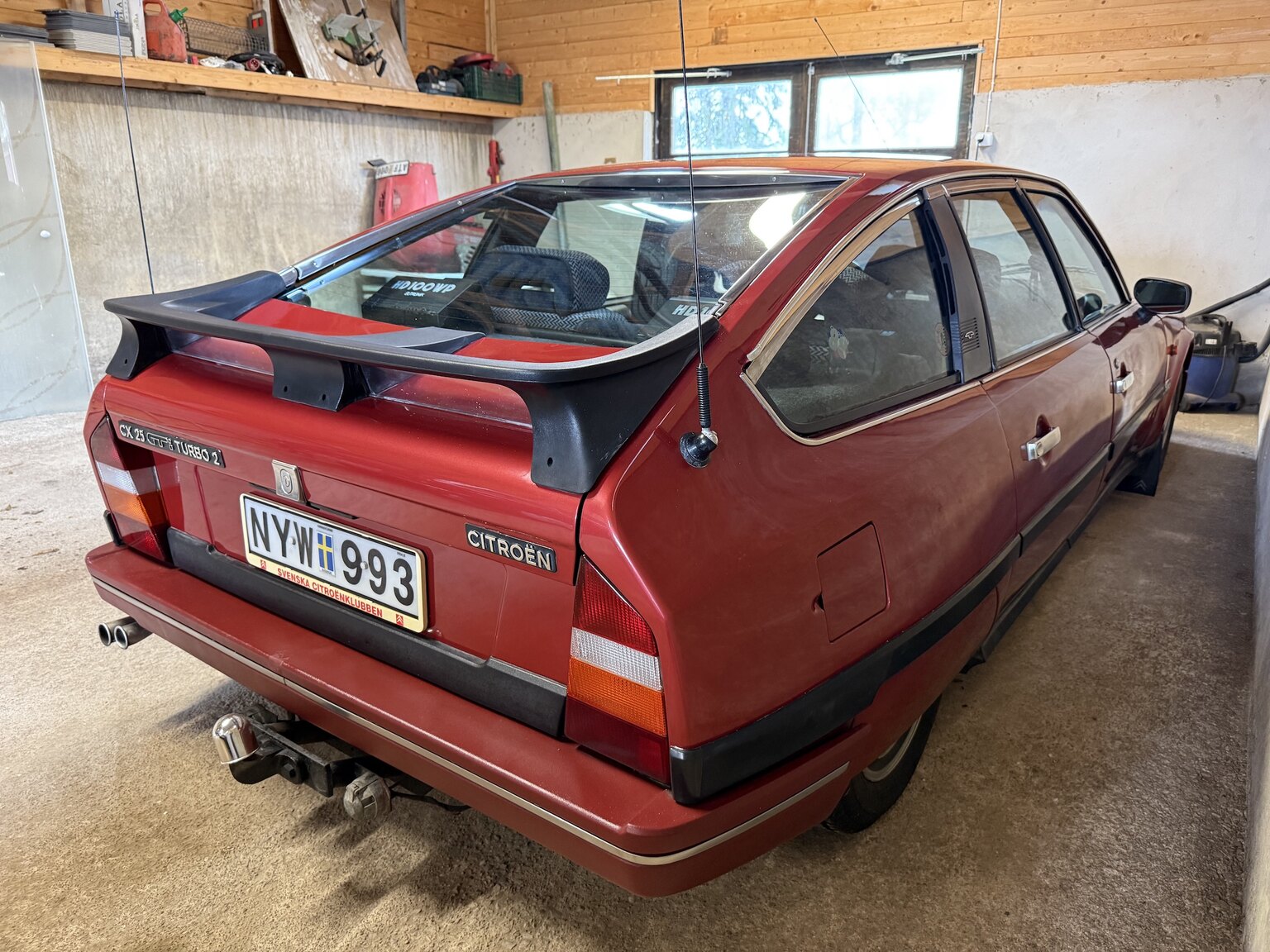 Exteriörbild på 1988 Citroën CX 25 2.5 GTi Turbo II
