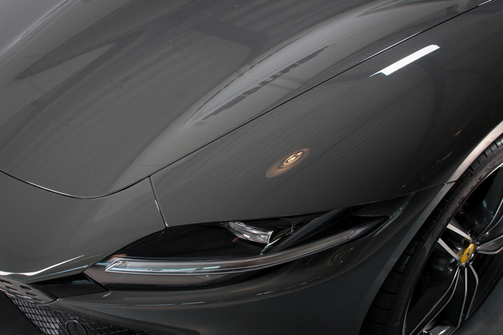 Exterior image of 2024 Ferrari Roma Spider
