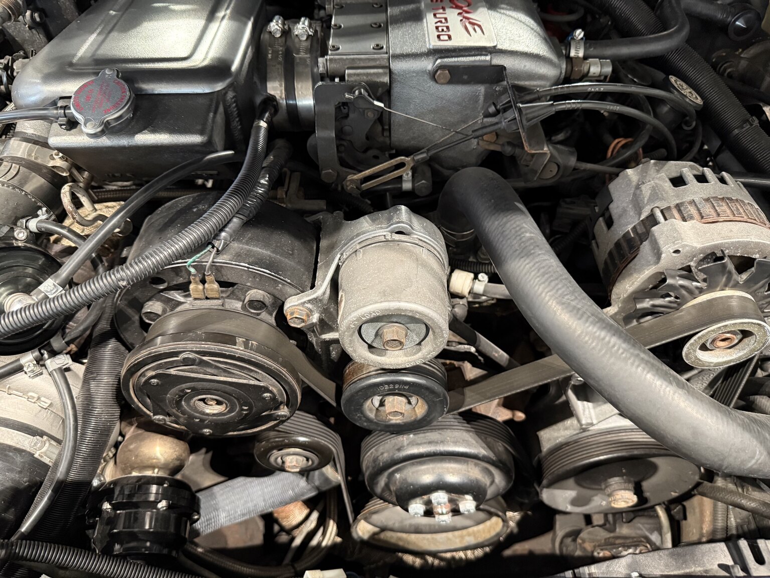Image of 1992 GMC Typhoon  mechanics