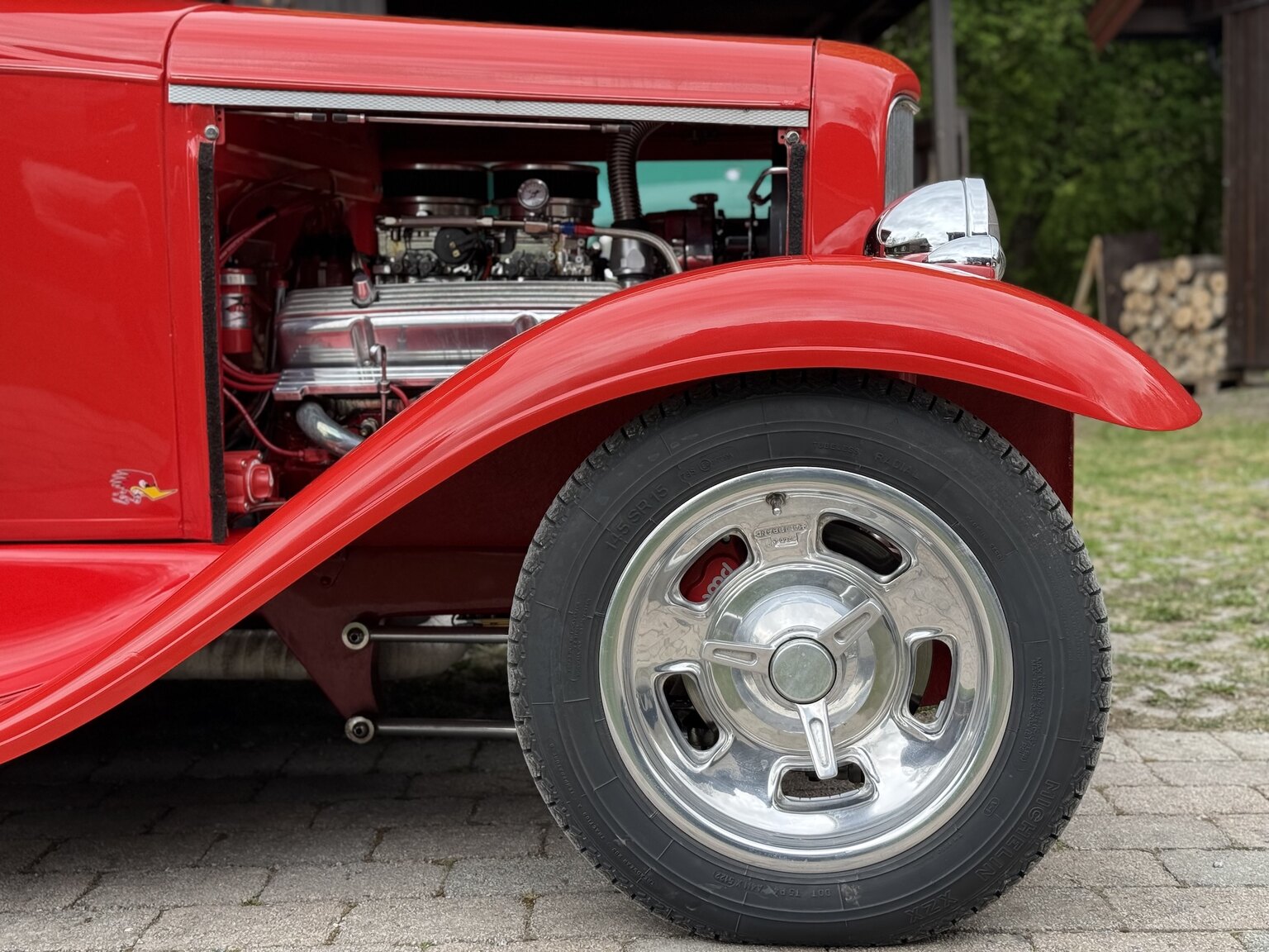 Exterior image of 1931 Ford Model A Coupé Hot Rod