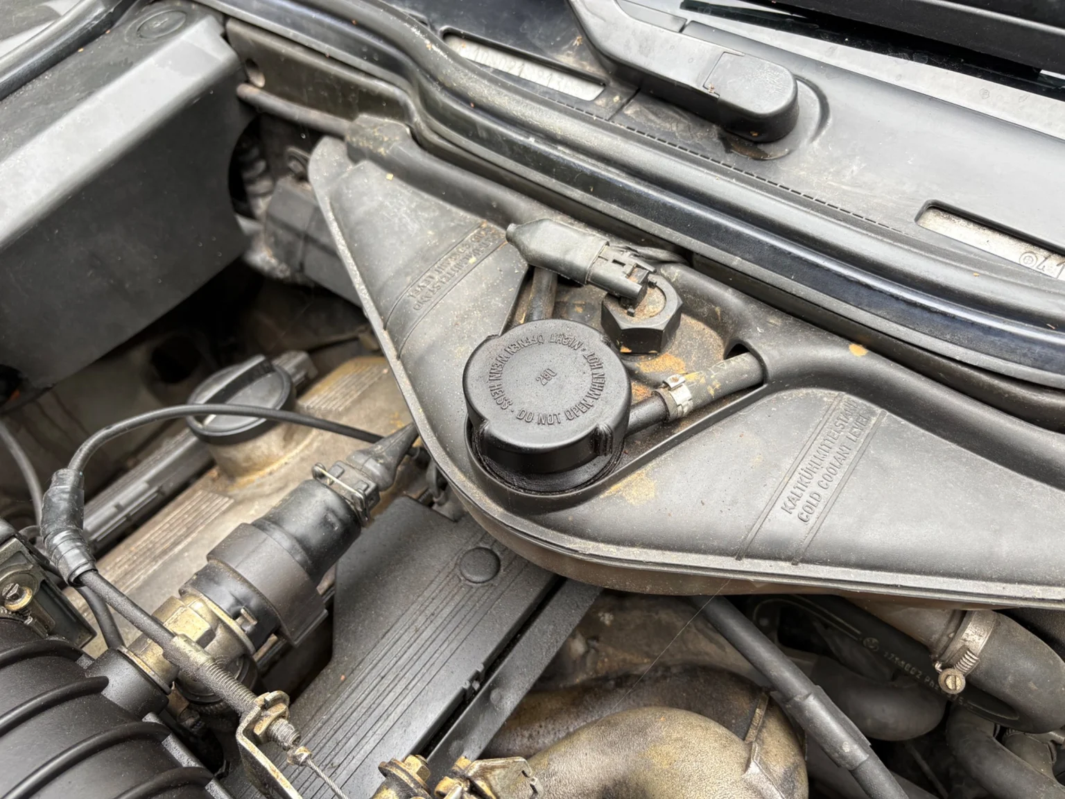 Image of 1988 BMW 730iA mechanics (14)