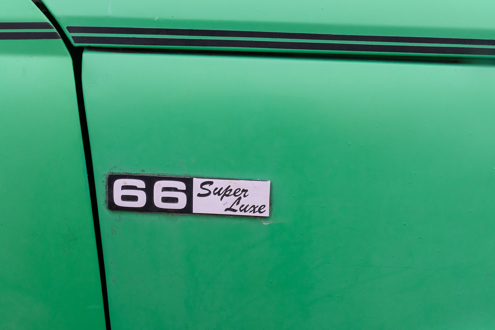 Exteriörbild på 1974 DAF 6633 - NO RESERVE