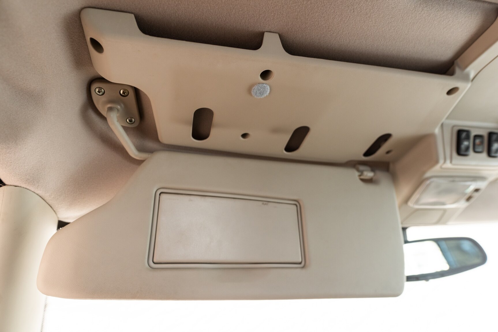 Interior image of 1999 Land Rover Discovery 4.0 V8