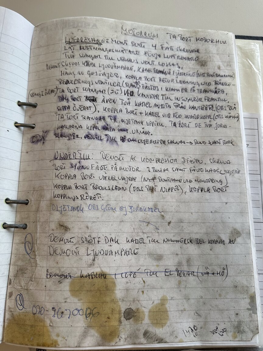 Documentation for 1990 Ferrari 348 (18)