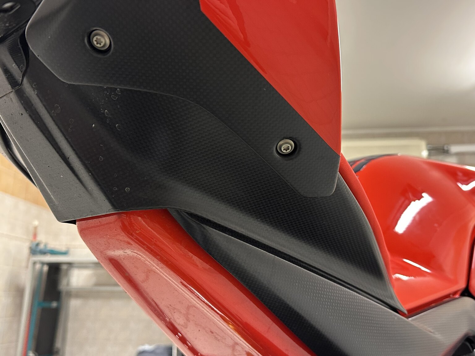 Aussenfoto 2021 Ducati Superleggera V4 23/500