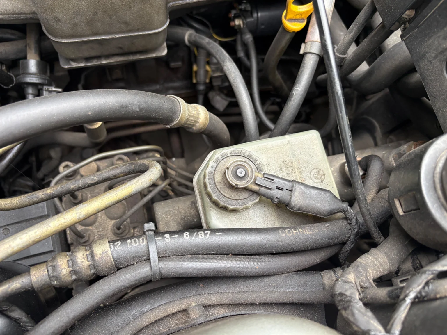Image of 1988 BMW 730iA mechanics (21)
