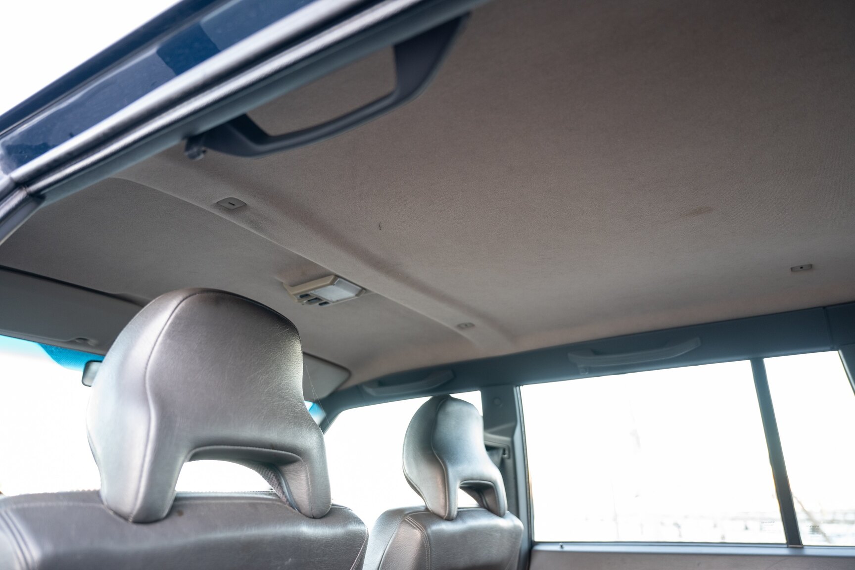 Interior image of 1998 Volvo 940 Turbo