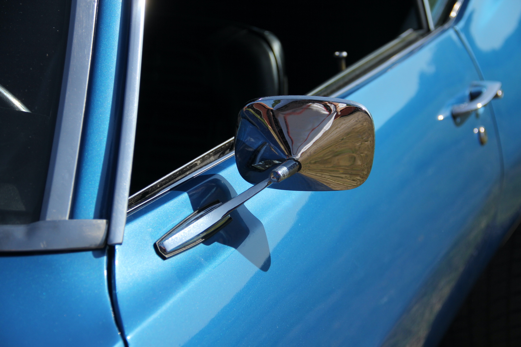 Exterior image of 1969 Pontiac Firebird (24)