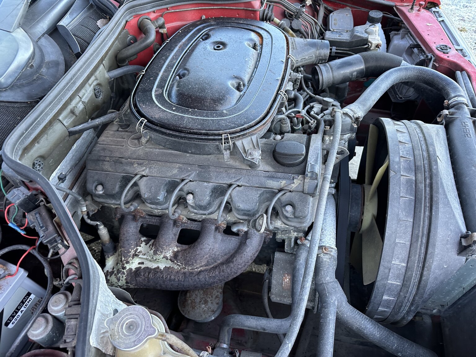 Image of 1990 Mercedes-Benz 200 E mechanics