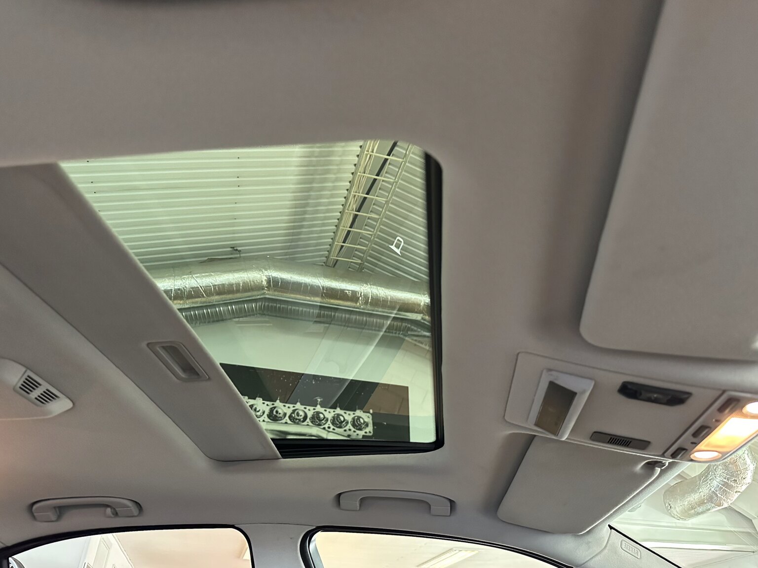 Interiörbild 2002 ALPINA B10 V8S (41)