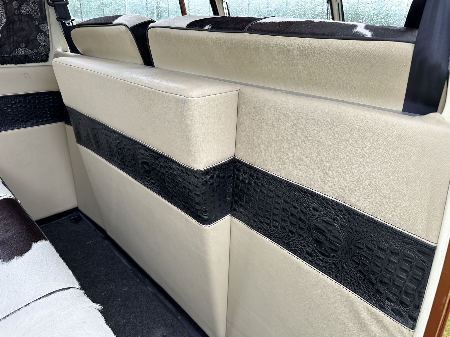 Interior image of 1970 Volkswagen T1