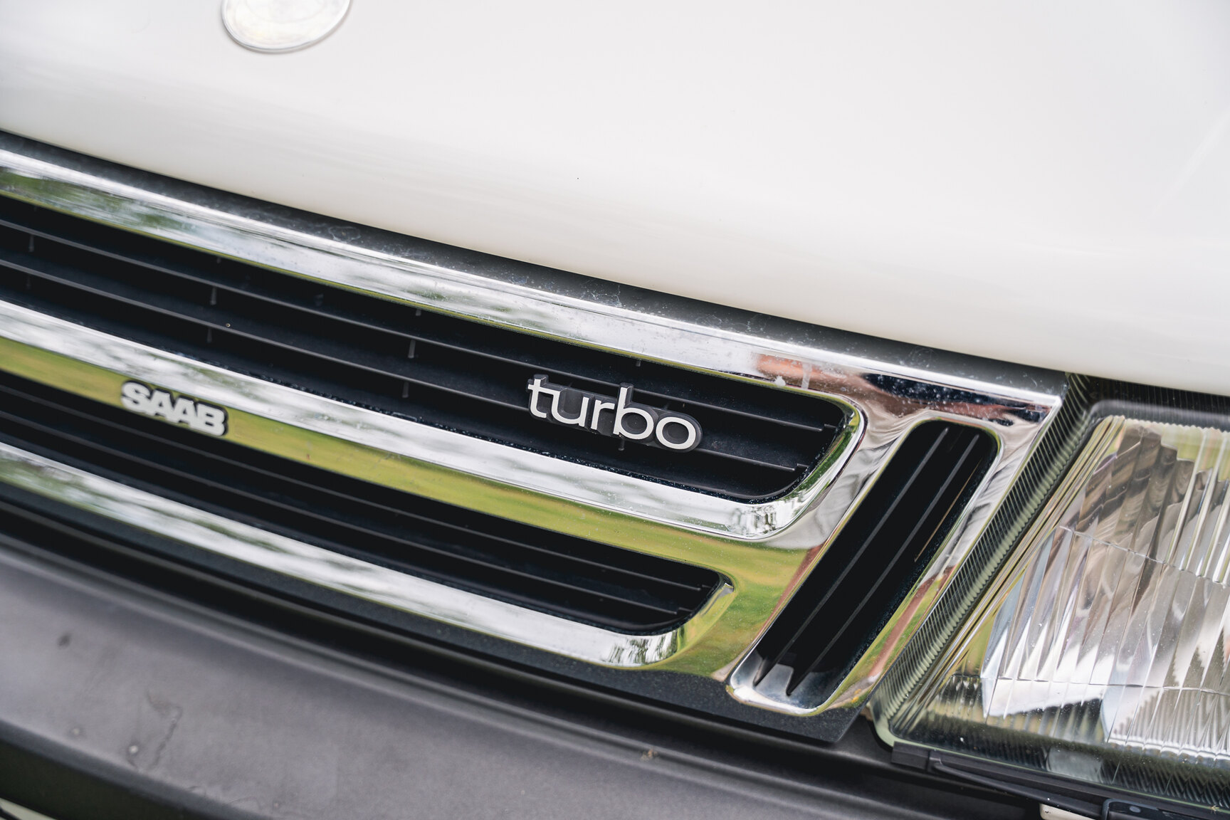 Exterior image of 1987 Saab 900 Turbo Convertible