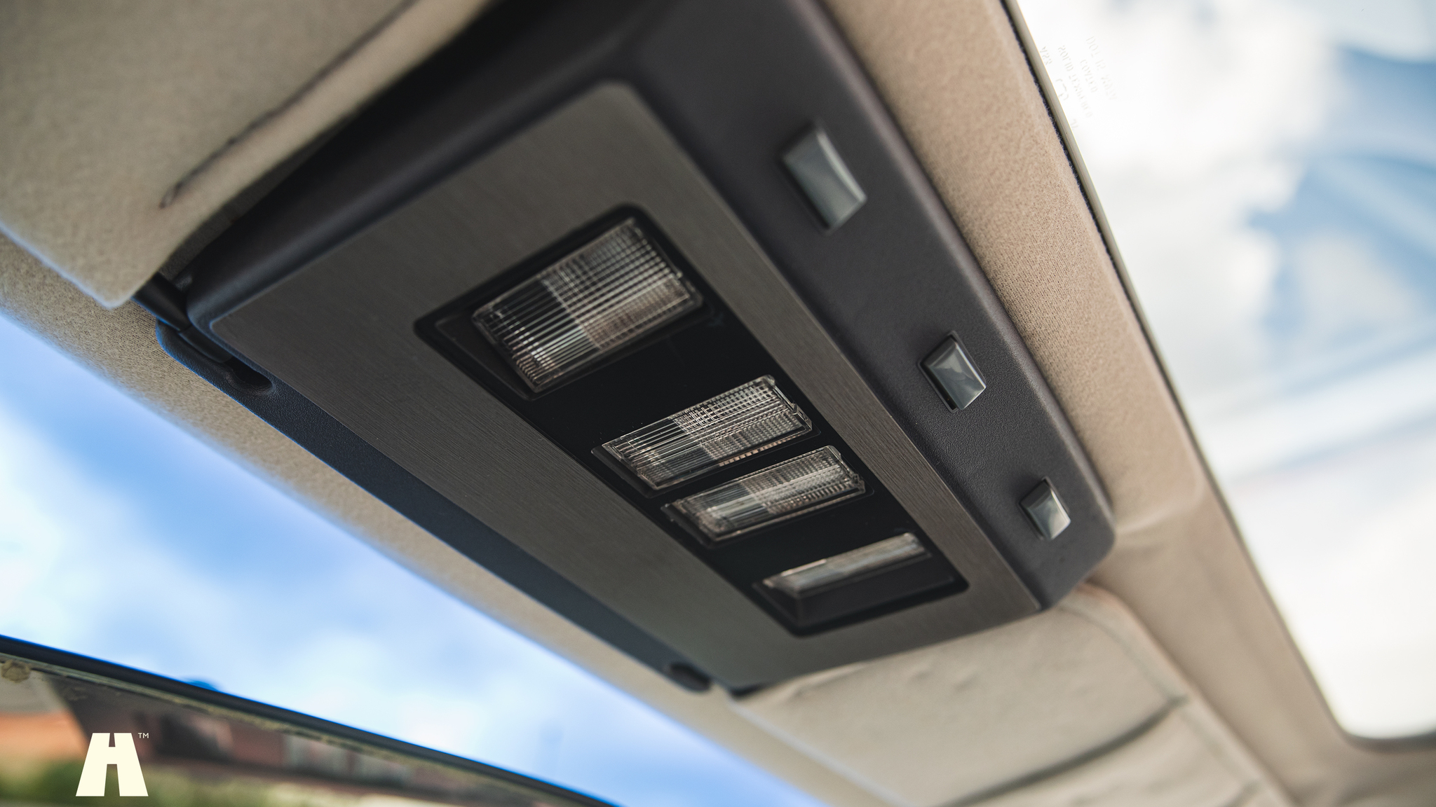 Innenraumfoto von 1985 Pontiac Fiero GT (44)