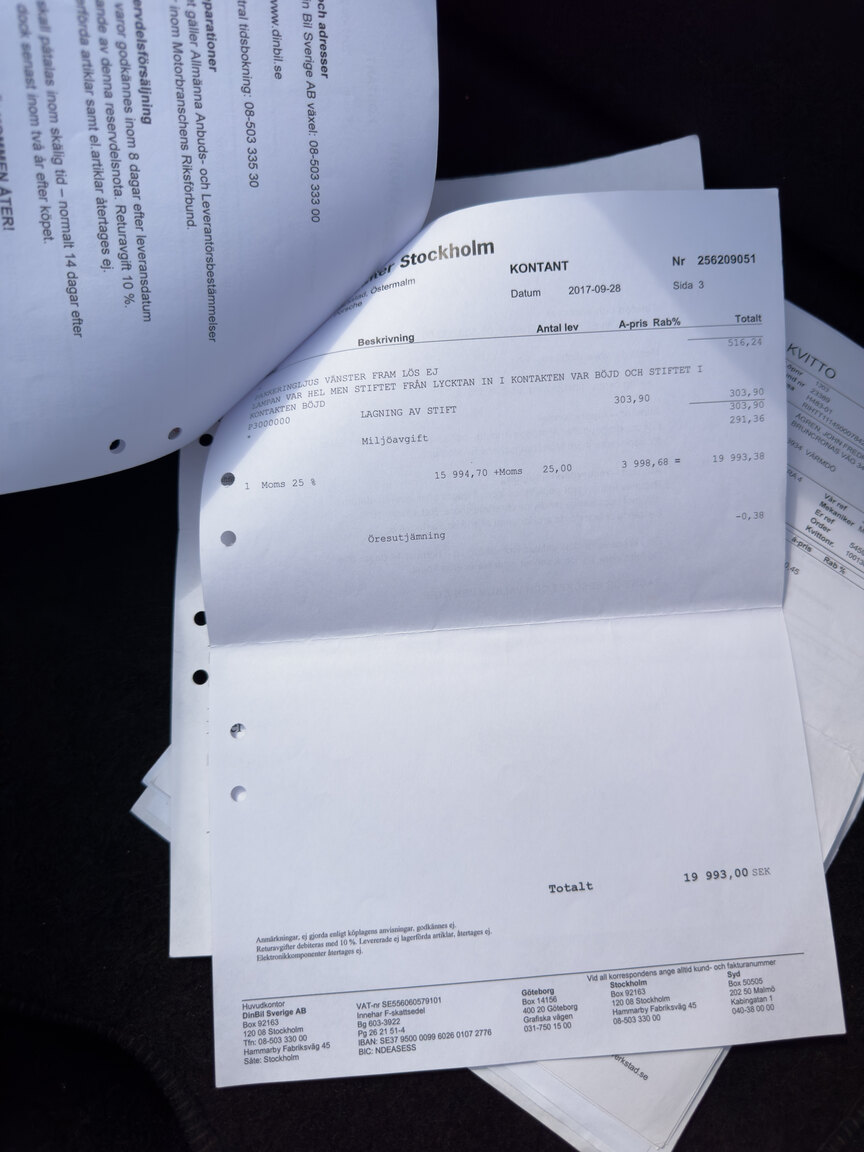 Dokumentation för 2004 Porsche 911 Carrera 4