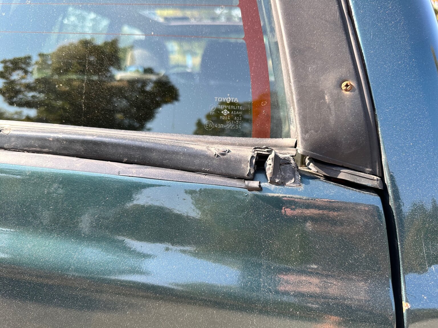 Exteriörbild på 1995 Toyota 4Runner
