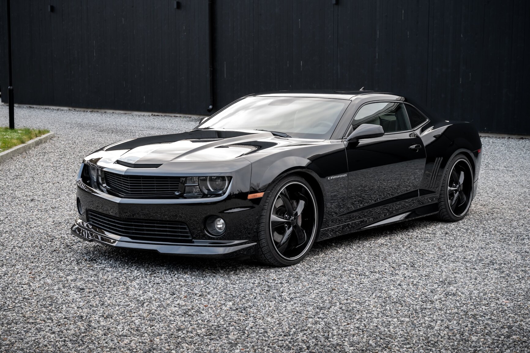 Exteriörbild på 2010 Chevrolet Camaro SS (9)