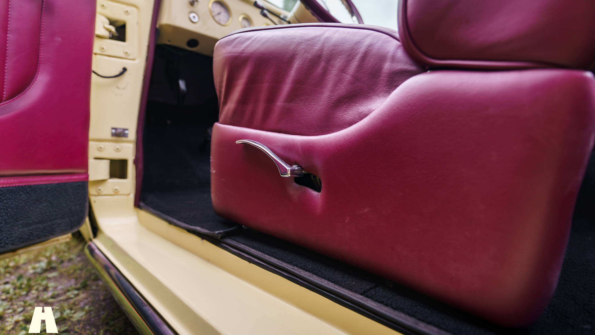 Innenraumfoto von 1950 Dodge Wayfarer Convertible Custom