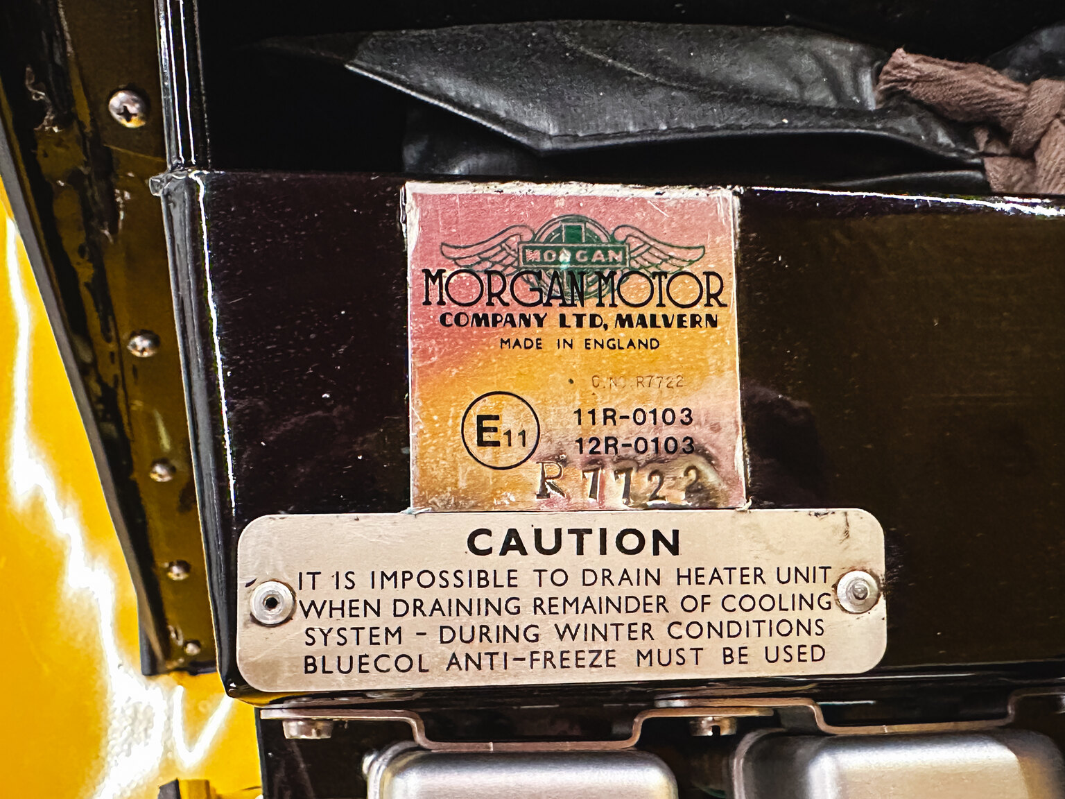Image of 1974 Morgan +8 mechanics