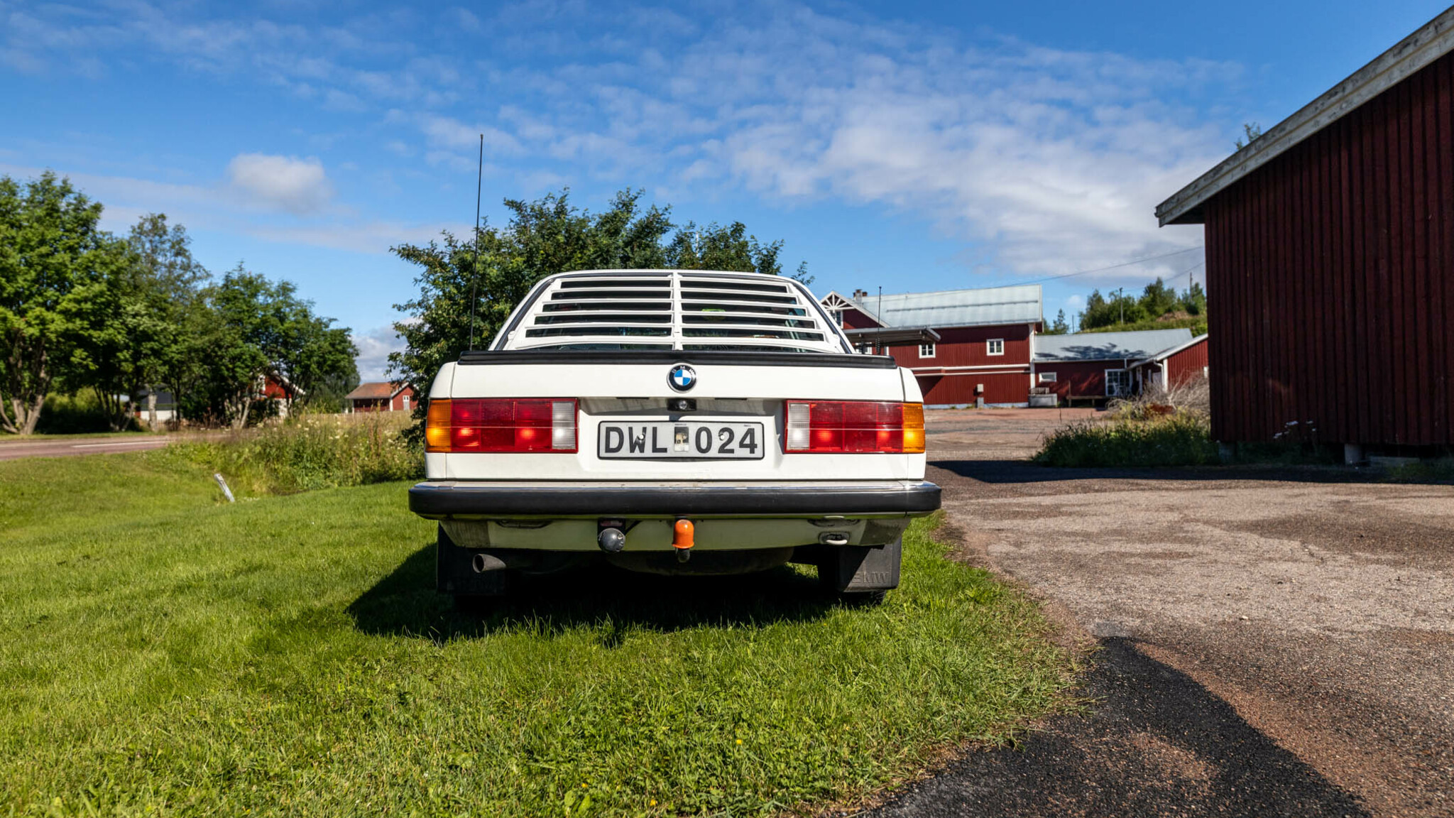 Aussenfoto 1984 BMW 320i sedan
