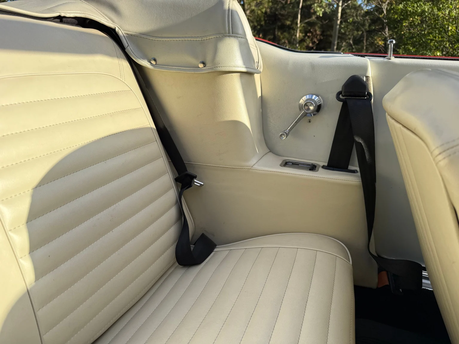 Interiörbild 1965 Ford Mustang Cabriolet (44)