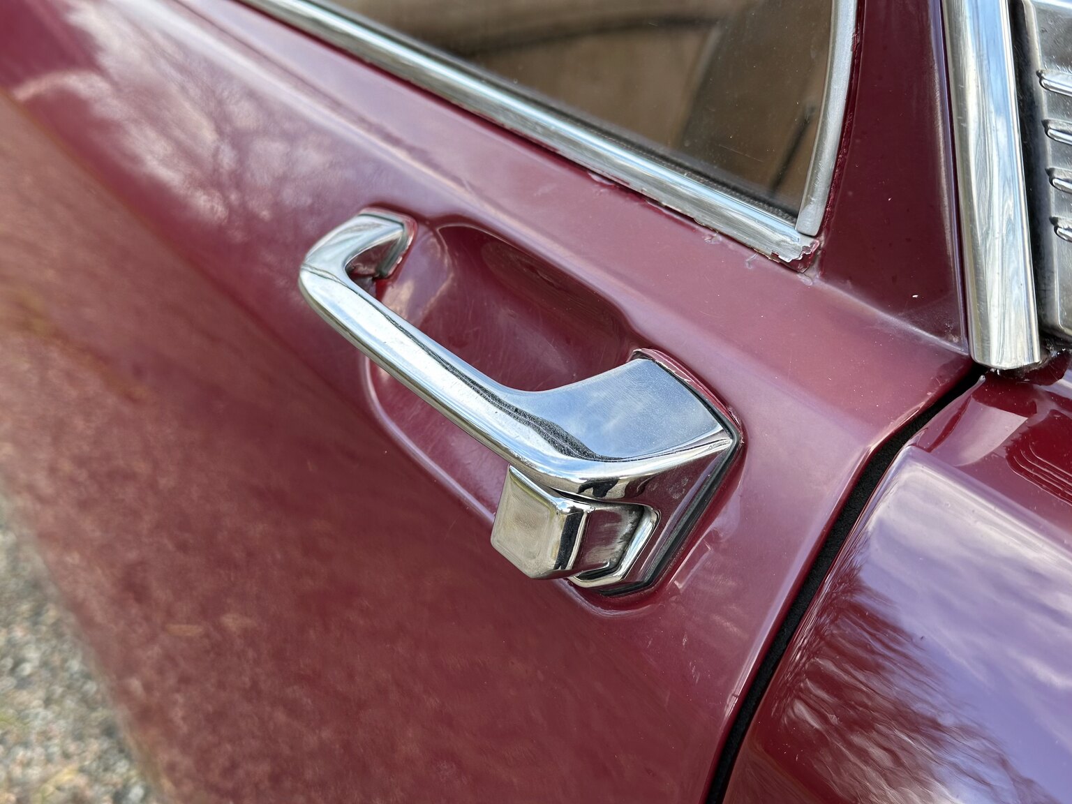 Exteriörbild på 1973 Alfa Romeo Berlina 2000