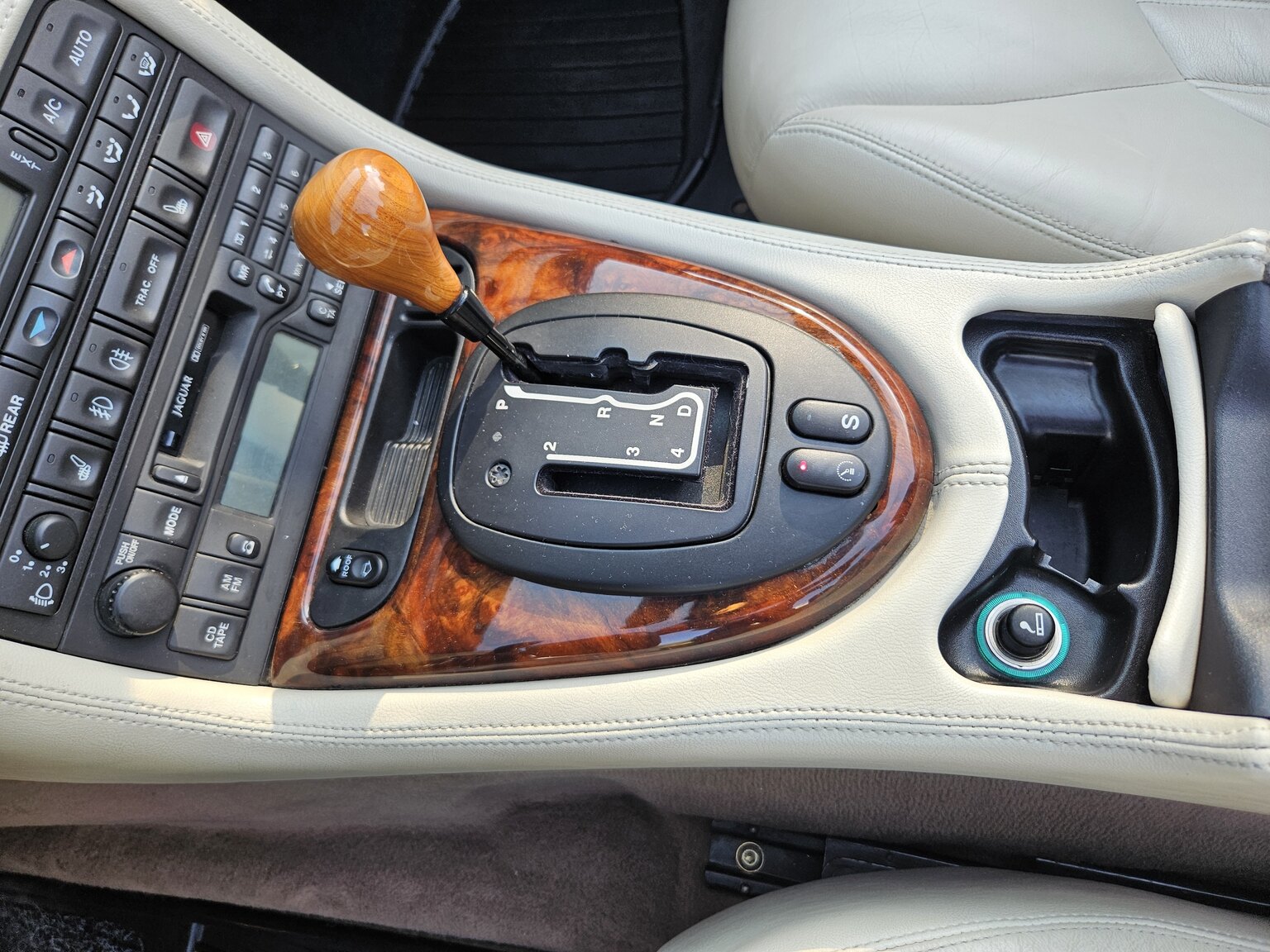 Interiörbild 1998 Jaguar XK8 Cabriolet