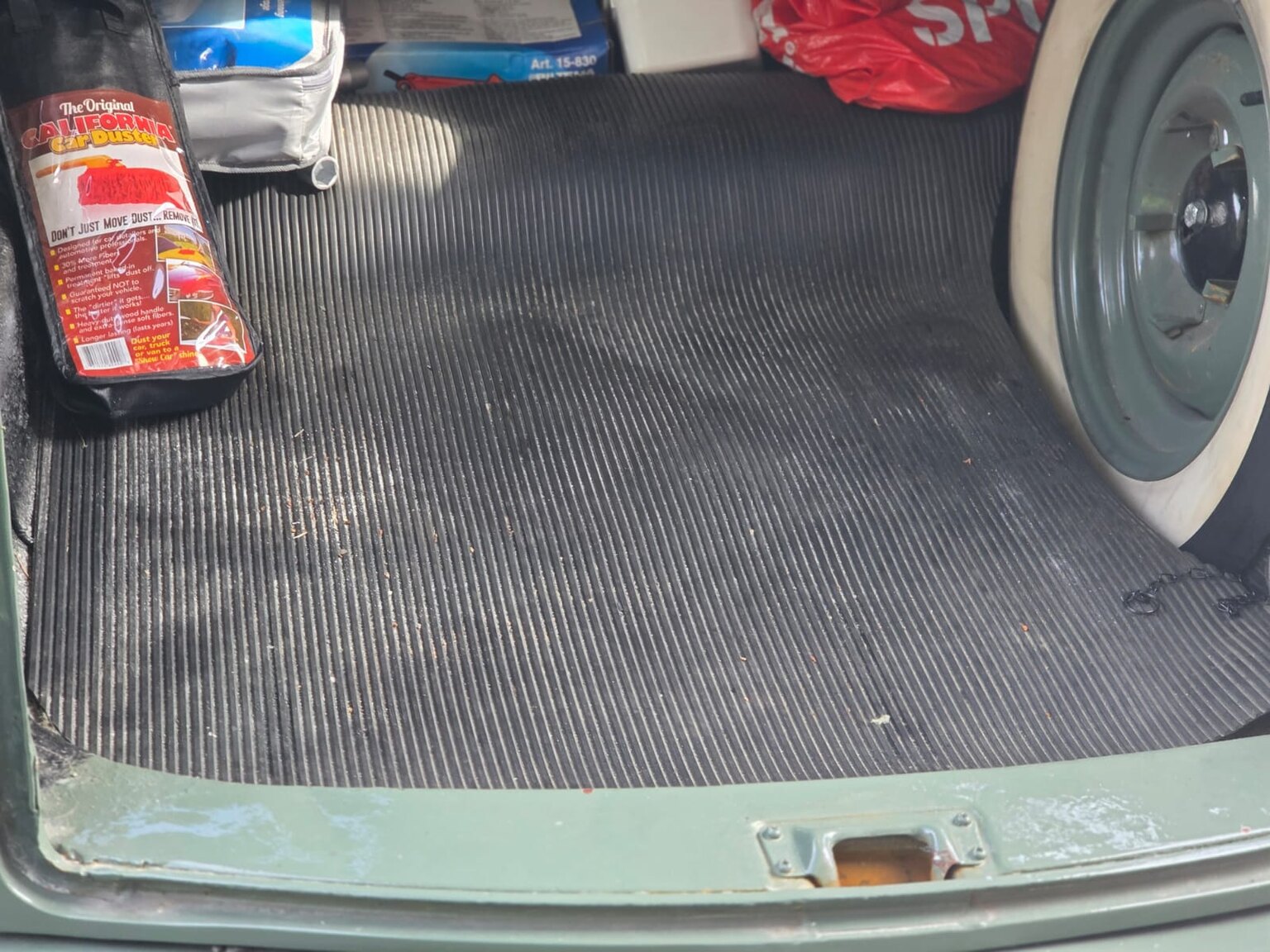 Interior image of 1948 Chrysler Windsor Club Coupé