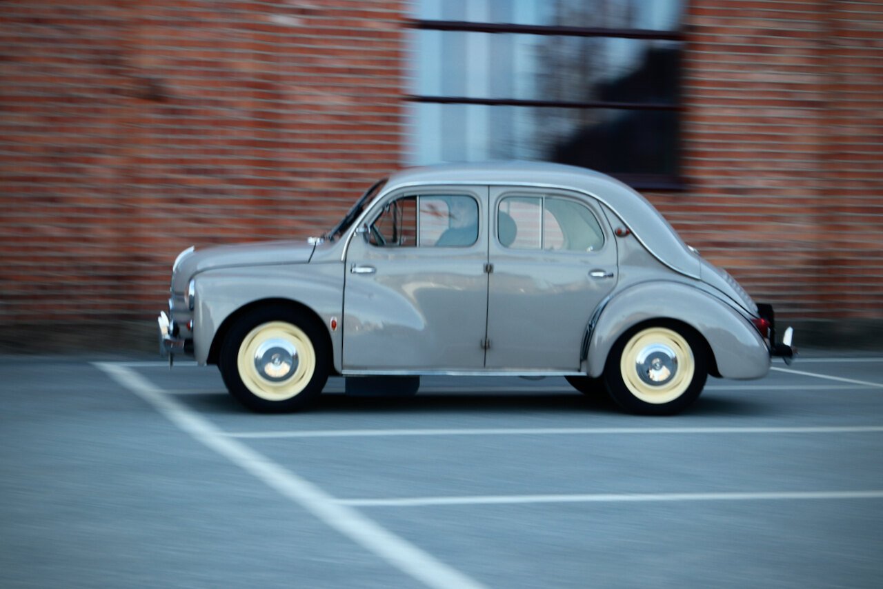 Exterior image of 1959 Renault 4CV