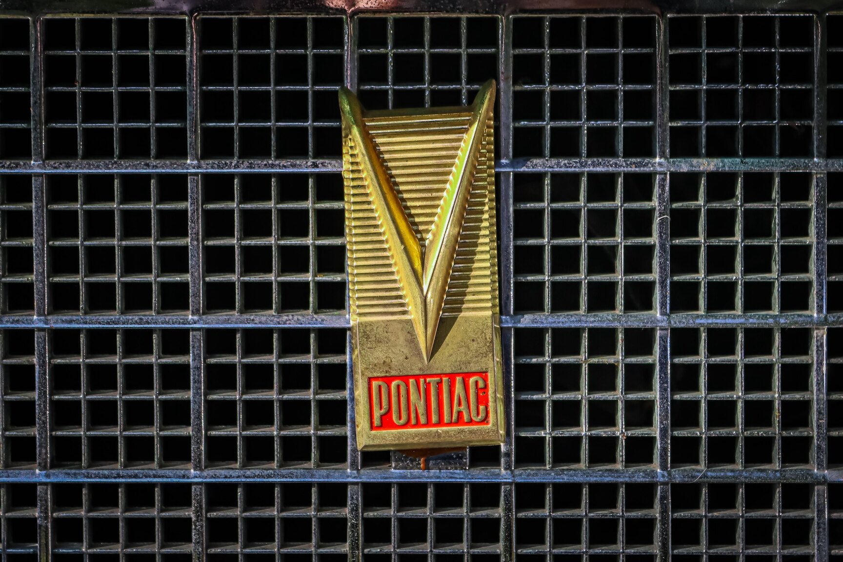 Exterior image of 1958 Pontiac Bonneville