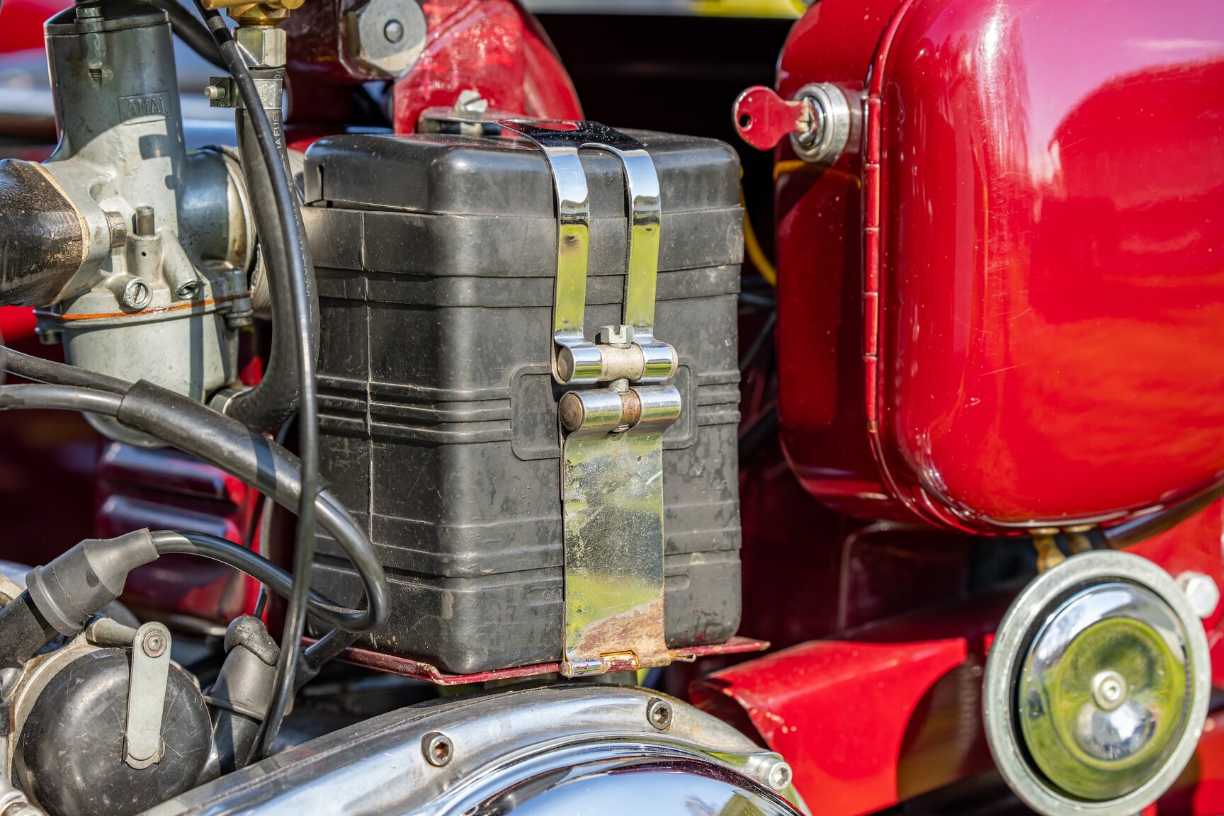 Image of 1954 Ariel FH 650 Huntsmaster Twin mechanics