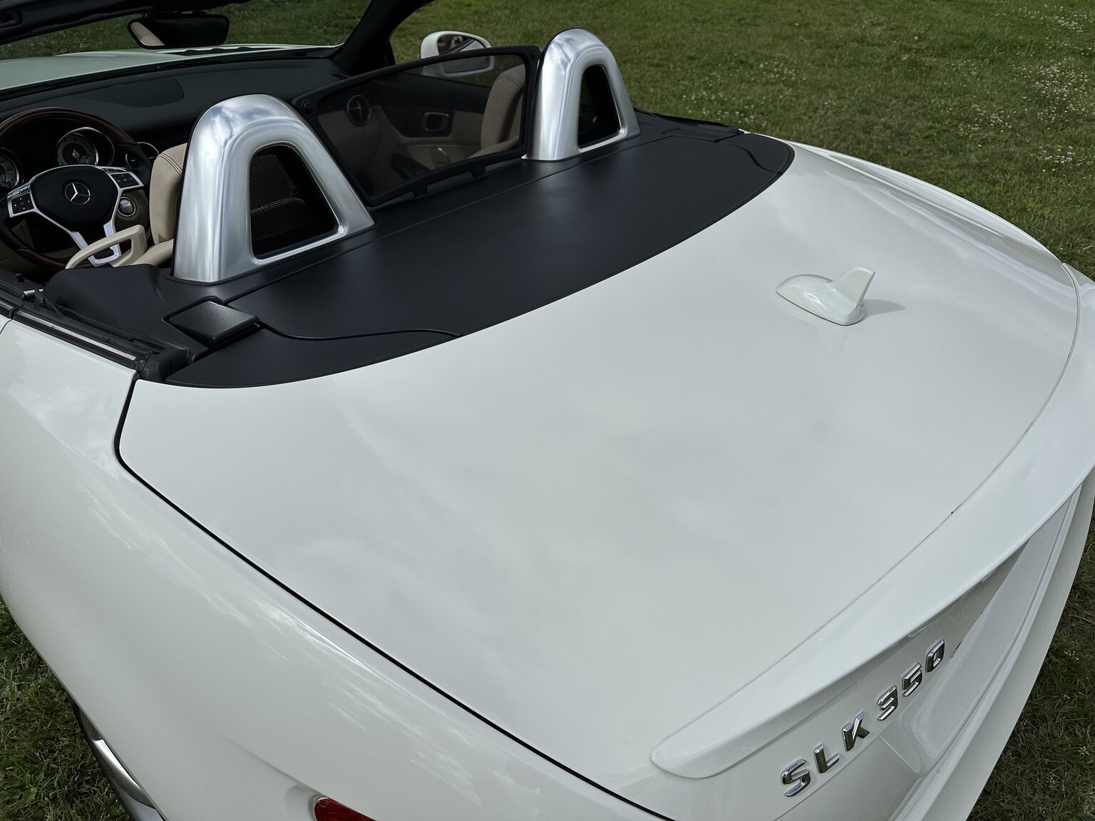 Exteriörbild på 2012 Mercedes-Benz SLK 350